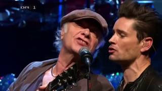 Kim Larsen amp Kjukken  Dejlig Er Jorden DRs Juleshow 2012 lyrics [upl. by Jodoin]