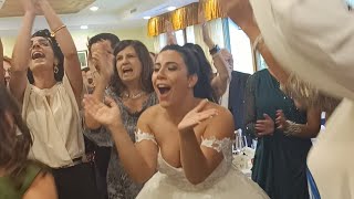 Matrimonio calabrese allhotel Barbieri di Altomonte con Lillo Strillo e 300 invitati che cantano [upl. by Eisyak]