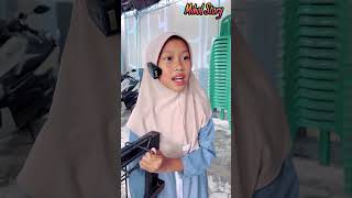 MANG IKIN BANTUIN TIAN MASANG PAGAR☺️🥰 trending comedy humorsegar funny shorts [upl. by Bevash904]