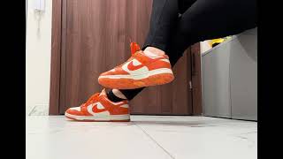 Nike dunks shoeplay with mismatched Nike ankle socks [upl. by Agan]