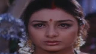 Akrakam Tukata  Haqeeqat  Ajay Devgn amp Tabu  Full Song [upl. by Jehanna704]