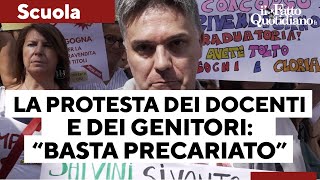 Protestano i docenti di sostegno va in scena il quotmercato dei titoliquot quotUn tfa spagnolo 6500 euroquot [upl. by Nahem]