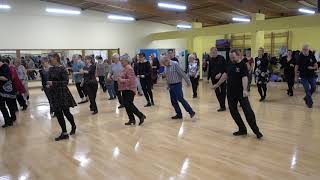 DESPACITO CUMBIA Line Dance 2019 Vandoeuvre France Weekend Workshop with Ira Weisburd [upl. by Enair559]