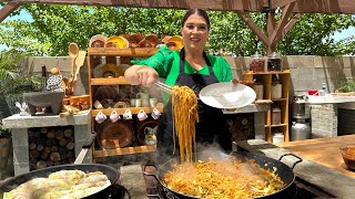 ESPAGUETI ESTILO CHOW MEIN Y ROLLITOS DE REPOLLO CON CAMARONES [upl. by Ennasil317]