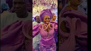 SEE 62YEARS OLD LAGOS SOCIETY WOMEN BUSOLA OKULAJA DANCE STEPS WAOW wedding [upl. by York]