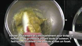 Oeufs  brouillés bain marie [upl. by Esyli624]