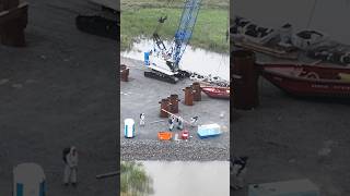 Ende Gelände blockiert unteranderem mit einem Tripod ein LNGTerminal in Brunsbüttel [upl. by Atinaj]