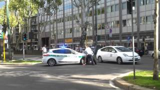 milano Combatimento con polizia locale viale Jenner [upl. by Tempa]