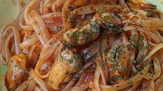 Zuppa del Corso Pasta Cozze Aglio Olio Peperoncino Prezzemolo sale Passata Pomodoro [upl. by Anatnahs]