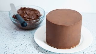 HOW TO COVER A CAKE WITH CHOCOLATE GANACHE [upl. by Nilyac642]