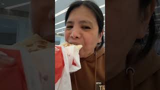 lunch ko KFC habang hintay at vlog [upl. by Itsim448]