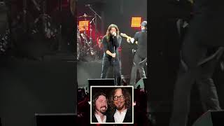 Dave Grohl Sings w Audioslave quotShow Me How To Livequot [upl. by Eckart748]