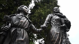 Unveiling of the Irena Sendler statue in NewarkonTrent [upl. by Sublett395]