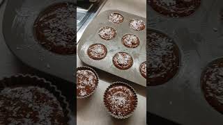 Muffin al cioccolato bianco con cocco e cacao [upl. by Aetnahs303]