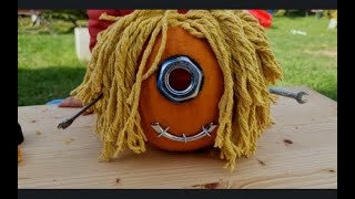 Fratiorul meu Alex sia pregatit dovleacul de Halloween pumpkin halloween [upl. by Iolanthe228]