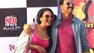 Akshay Kumar amp Sonakshi Sinha promote Rowdy Rathore [upl. by Htabmas]