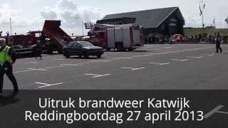 Uitruk brandweer Katwijk Reddingbootdag 27 april 2013 video KjH4mobile [upl. by Tansey]