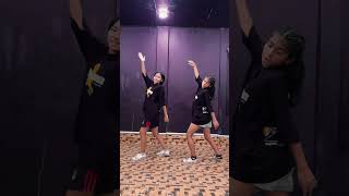 Piya More bole bole song  Dance Shorts  Bollywood  Dream Works Dance dwd dance viral ytshorts [upl. by Kcinnay]