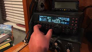 Using Filters on a Yaesu FT450 [upl. by Dduj]