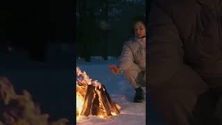 How igloo keep you warm survival igloo camping facts outdoors fire animals cold winter air [upl. by Jennine]