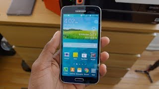 Samsung Galaxy S5 Review [upl. by Delinda]