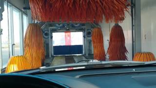 Review of the PetroCanada Glide Car Wash in Burlington Ontario [upl. by Attiuqram]