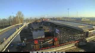 Schuifoperatie 2000 ton zware brug complex Schansakker timelapse [upl. by Atnauqal]