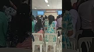 Inicio de reuniones presenciales  Testigos de Jehová [upl. by Cassandre]