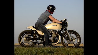 Cafe racer Suzuki Bombardier GS1000G [upl. by Sivrup]