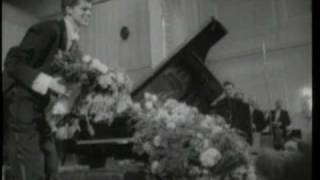 Van Cliburn wins first Tchaikovsky Competition [upl. by Robinson577]