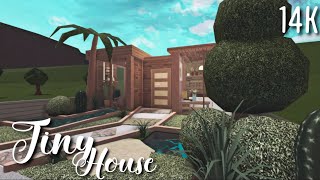 ROBLOX  Welcome to BLOXBURG Tiny House 14k only [upl. by Noremac]