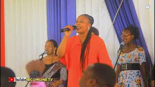 PRAISE AND WORSHIP TEAM  BWANA YESU NAKUPENDA [upl. by Klarika]