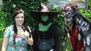 WICKED WITCH and FLYING MONKEY Wizard of Oz Cosplay at Arisia 2014 [upl. by Templer300]