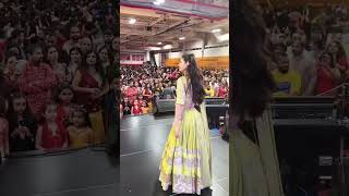 GEETA RABARI GARBA USA✨💓 garba gujarati geetarabari [upl. by Esylla247]