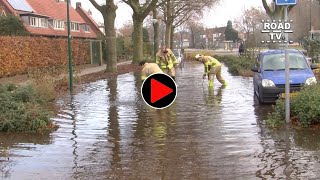 Water en gasleidingbreuk Pluvierenlaan Duivenlaan Bilthoven 2 12 2023 [upl. by Ytrebil]