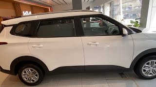 New Kia Carens Facelift 2024 SUV  Glacier White Pearl amp Alloy Wheels [upl. by Wenona618]