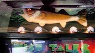 Williams Fish Tales Pinball  Fish Topper in Action [upl. by Anelas]