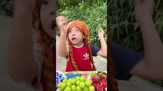 🍇🍉 what did the hydraulic press do to my grapes 😱🔨 hydraulic press satisfying fun shorts [upl. by Pamela974]