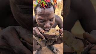 What a delicious breakfast today 😍😋 See How hadzabe Man enjoying this favorite soup hadzabetribe [upl. by Dranal]