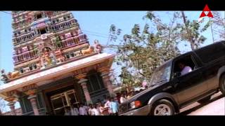 Nagarjuna Bike Race Action Scene  Ninne Pelladatha Movie  Nagarjuna Tabu [upl. by Jorgan]