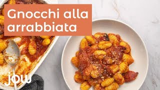 Recette de Gnocchi pique all arrabbiata [upl. by Eillo6]