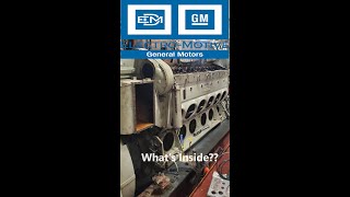 Whats Inside A Massive 2Stroke EMD Diesel Engine [upl. by Picker829]