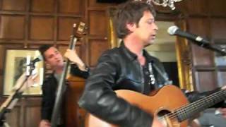 Lee Mavers  Son of a gun  Hawley Arms  250409 [upl. by Targett518]