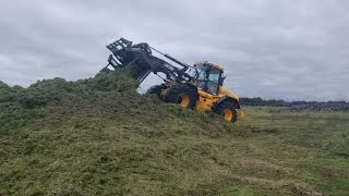 MDE 14ft Warrior Silage Fork Delivered to Maffra VIC put to work [upl. by Clint]