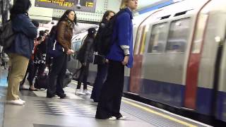 London  Holborn Station  Platform [upl. by Remington]