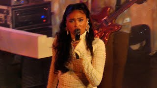 Joy Crookes  Wild Jasmin Live at Melkweg Max Amsterdam  25052022 [upl. by Nerha]